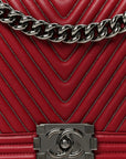 Calfskin Chevron Quilted Large Chain Boy Flap Red