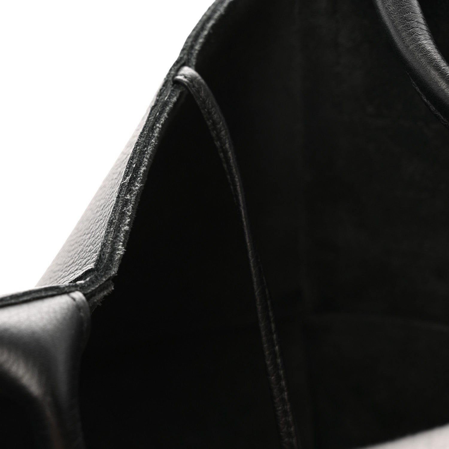 Grained Calfskin Maxi Intrecciato Arco Black