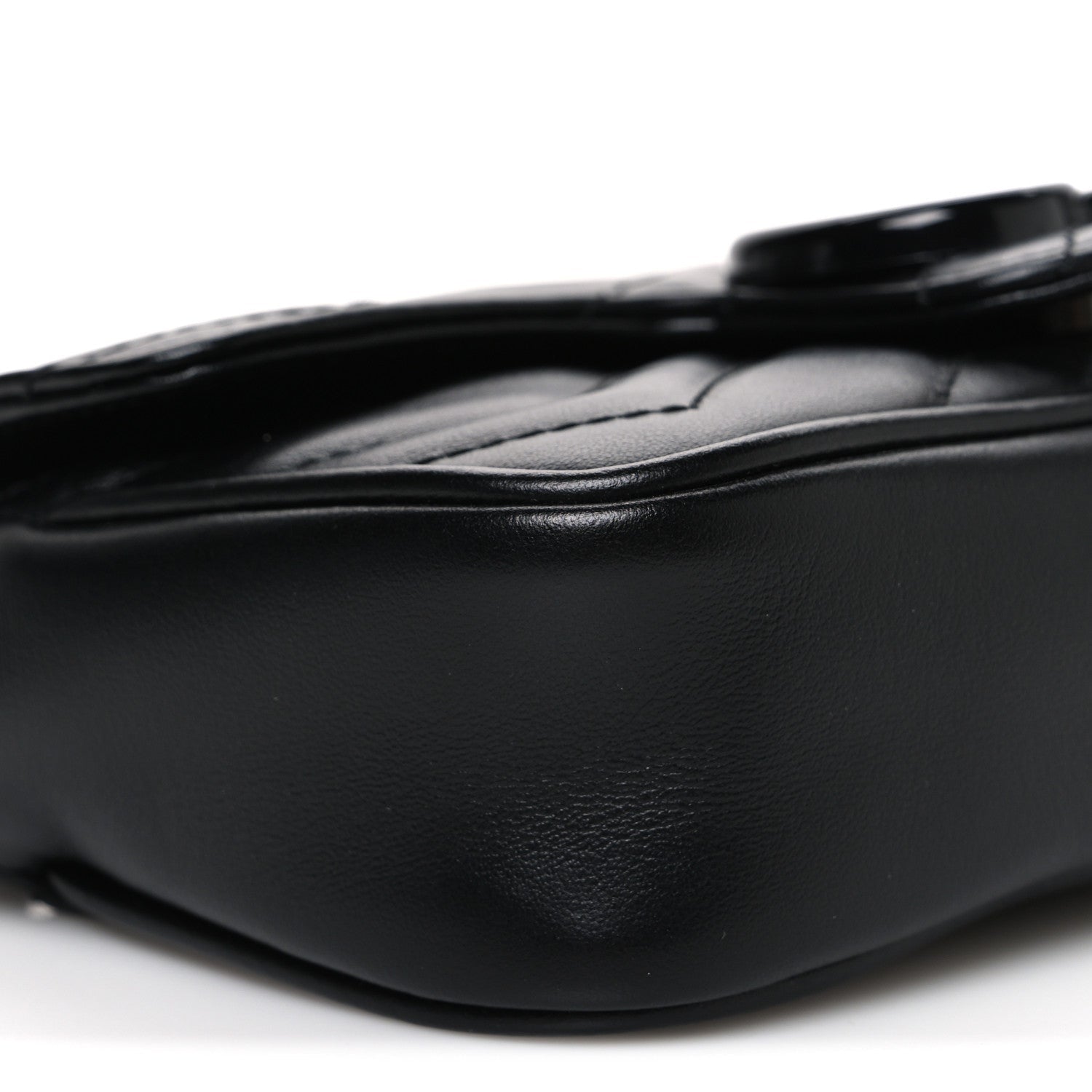 Calfskin Matelasse Monochrome GG Marmont Chain Belt Bag Black