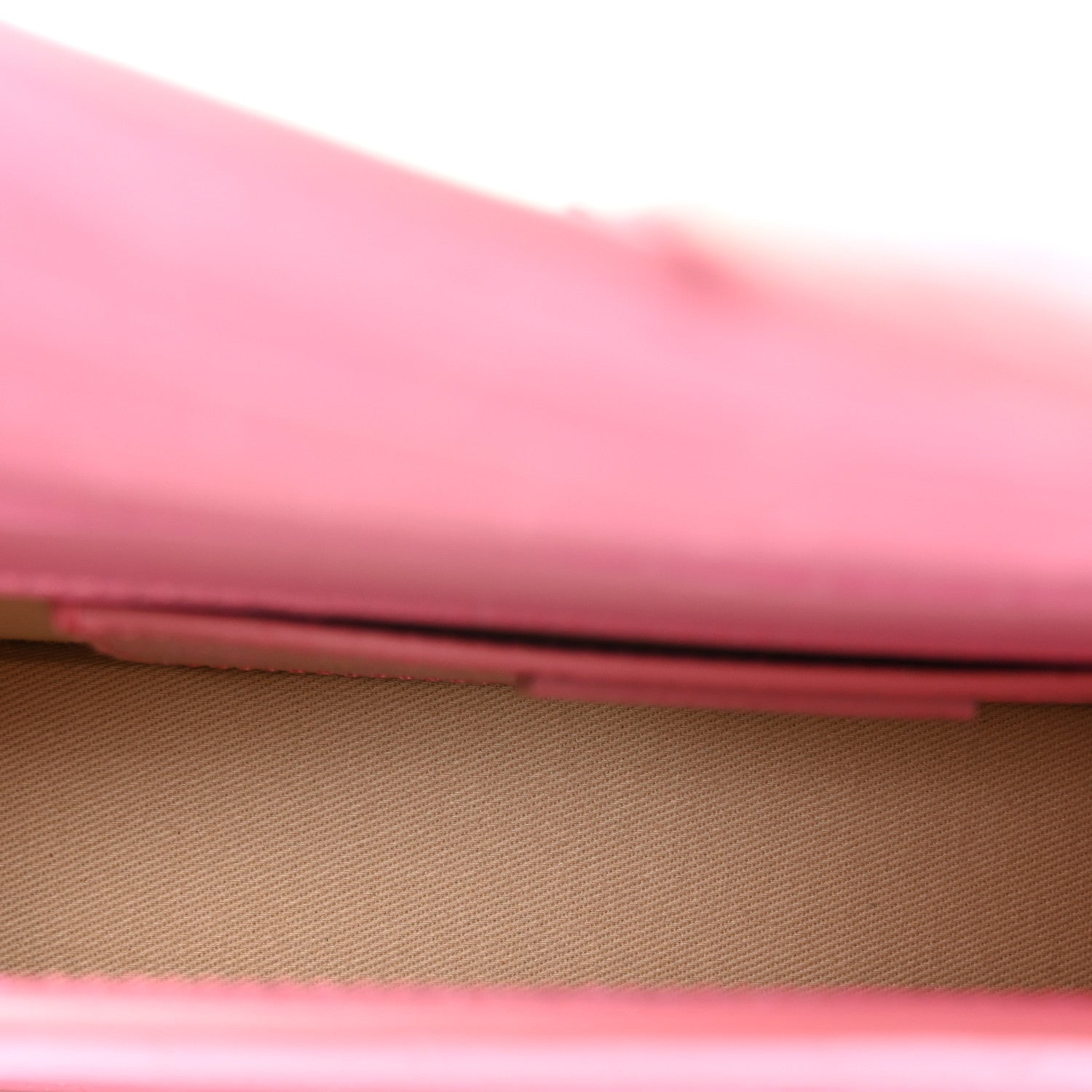 Calfskin Crocodile Embossed Le Bambino Long Pink