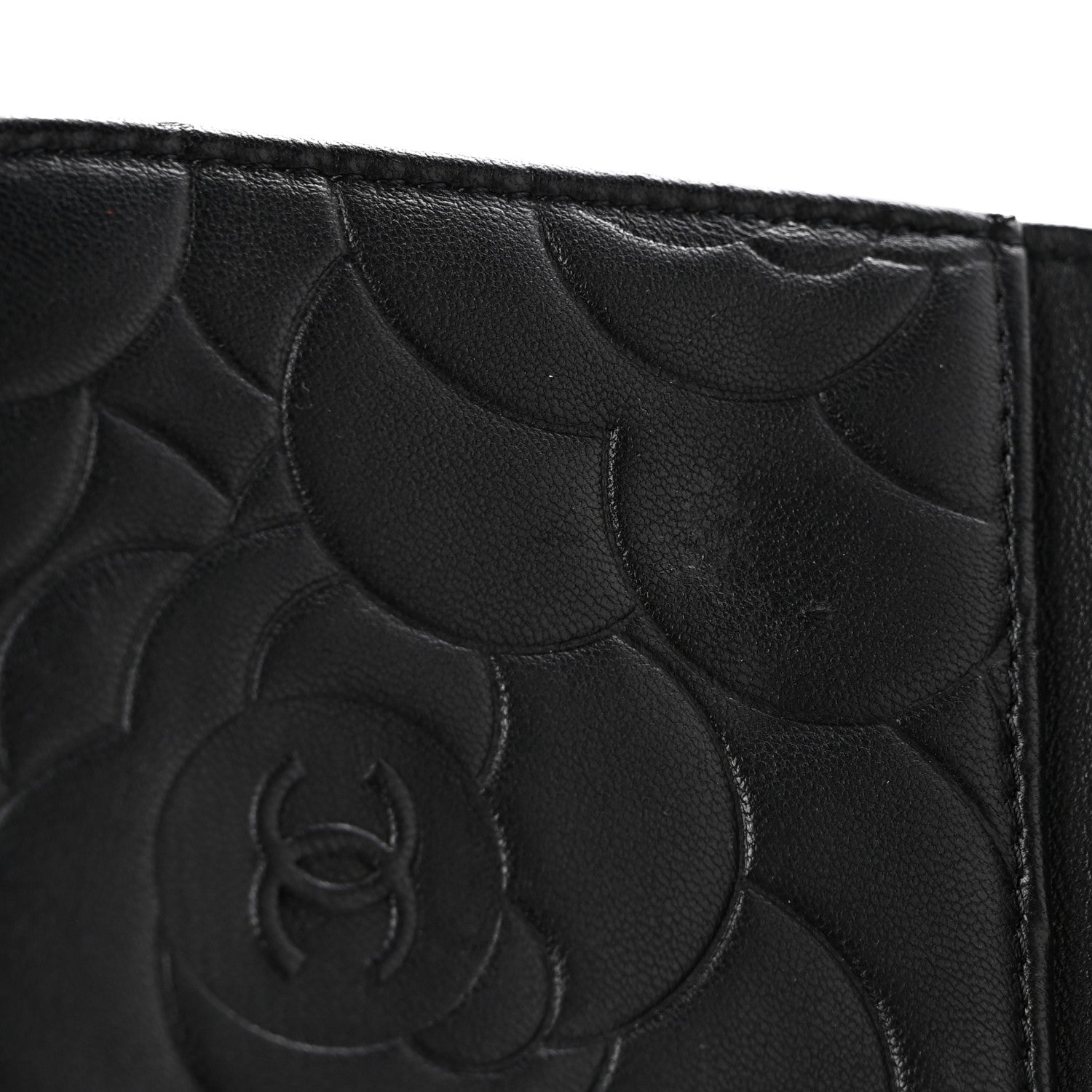 Lambskin Camellia Embossed Wallet On Chain WOC Black