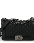 Caviar Quilted Medium Boy Flap Black