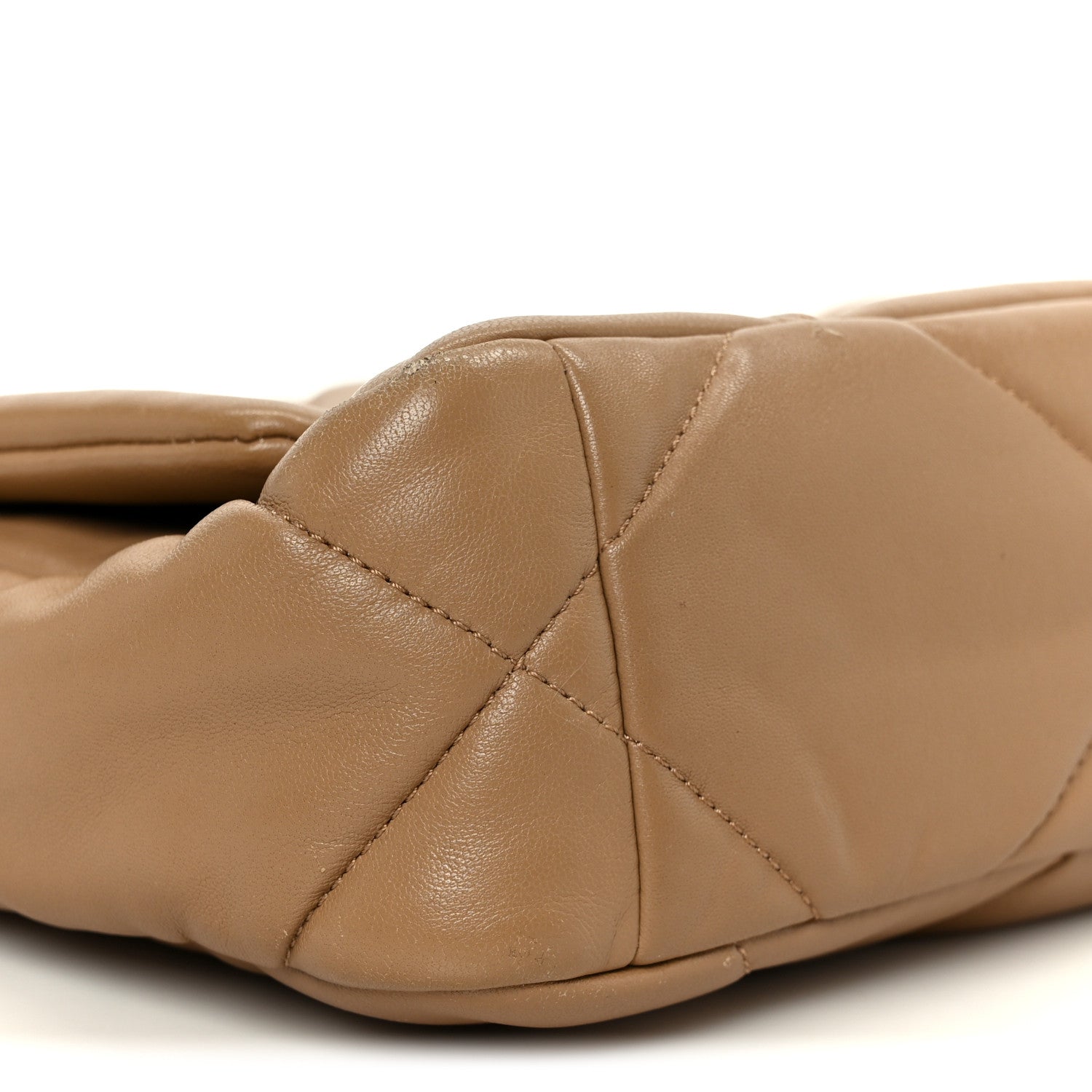 Lambskin Quilted Medium CHNL 19 Flap Dark Beige
