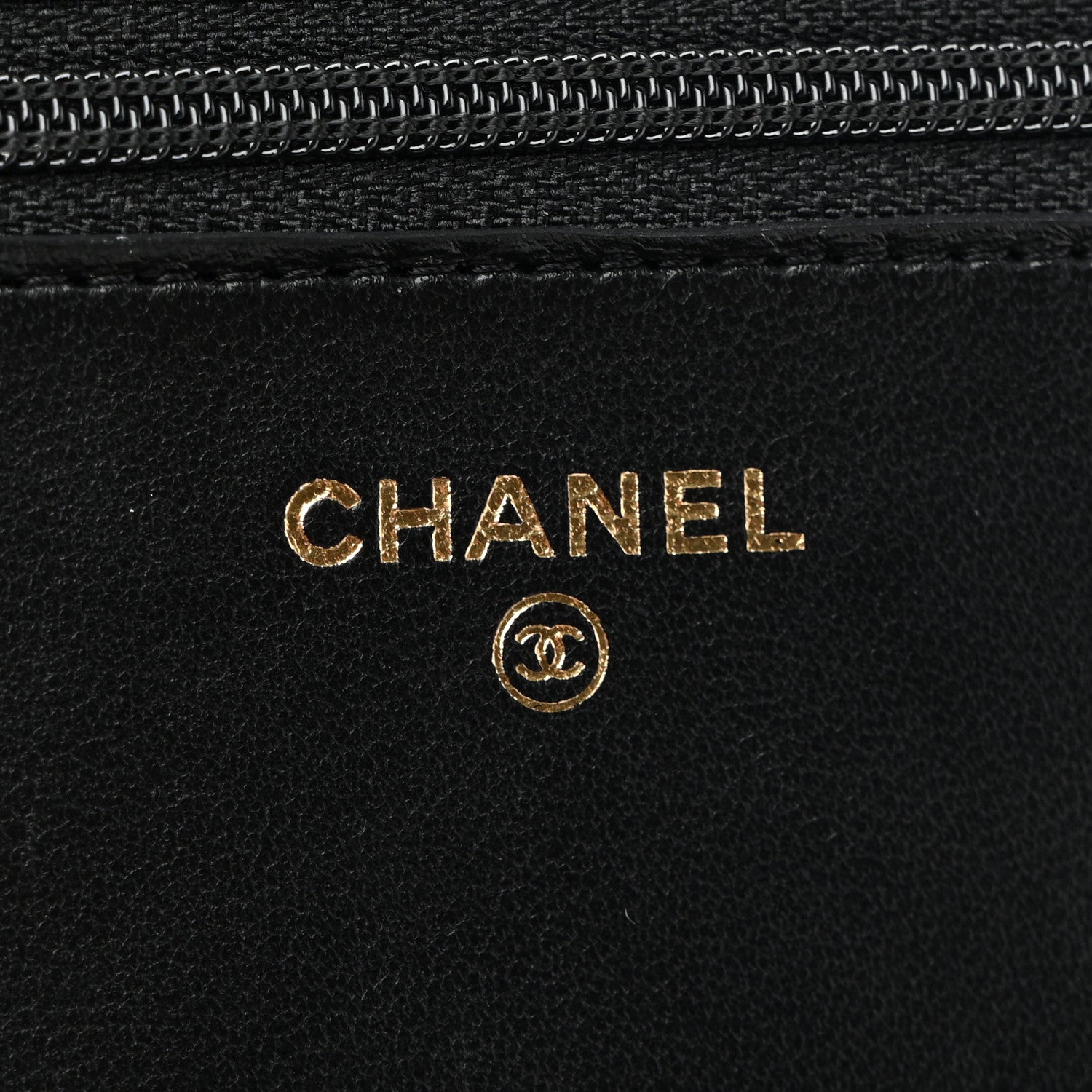 Lambskin Quilted CC Pearl Crush Wallet on Chain WOC Black