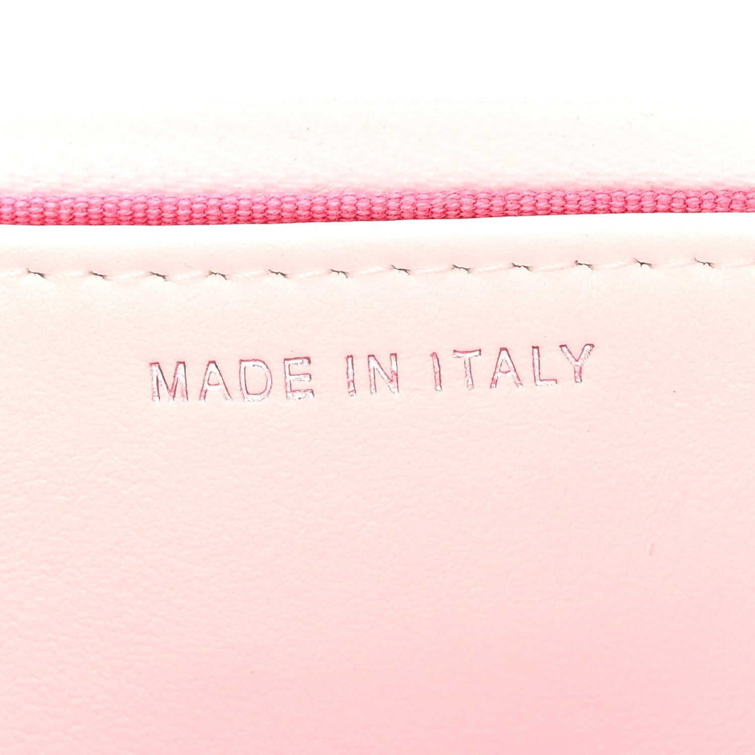 Caviar Quilted CHNL 19 Wallet On Chain WOC White Pink