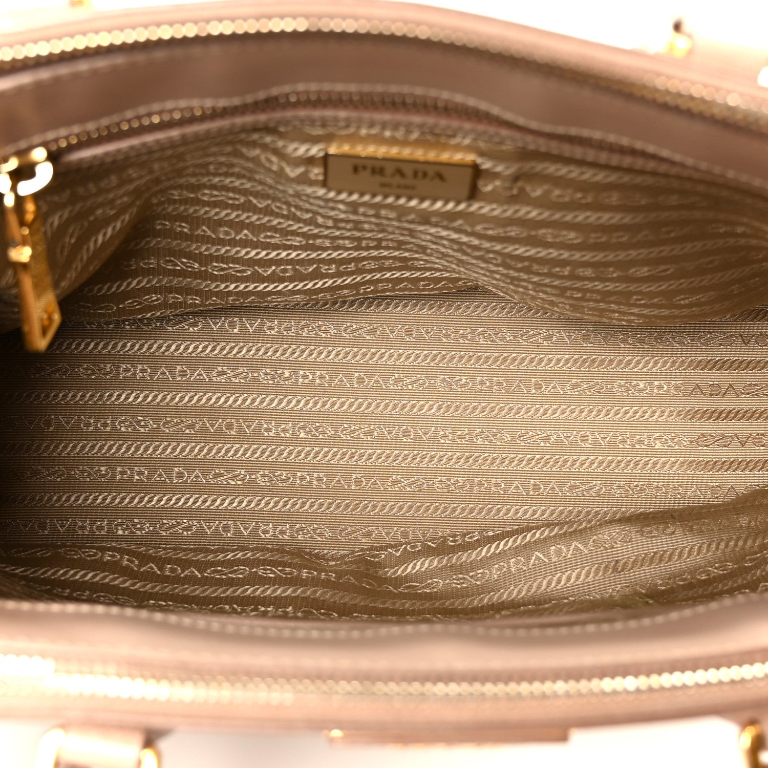 Saffiano Small Galleria Double Zip Tote Cammeo