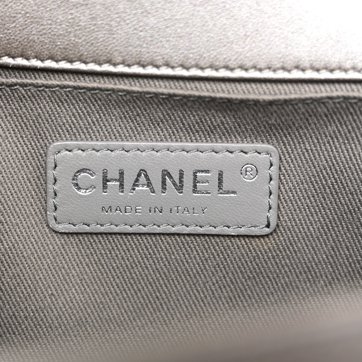 Metallic Lambskin Stingray Quilted Medium Boy Flap Silver