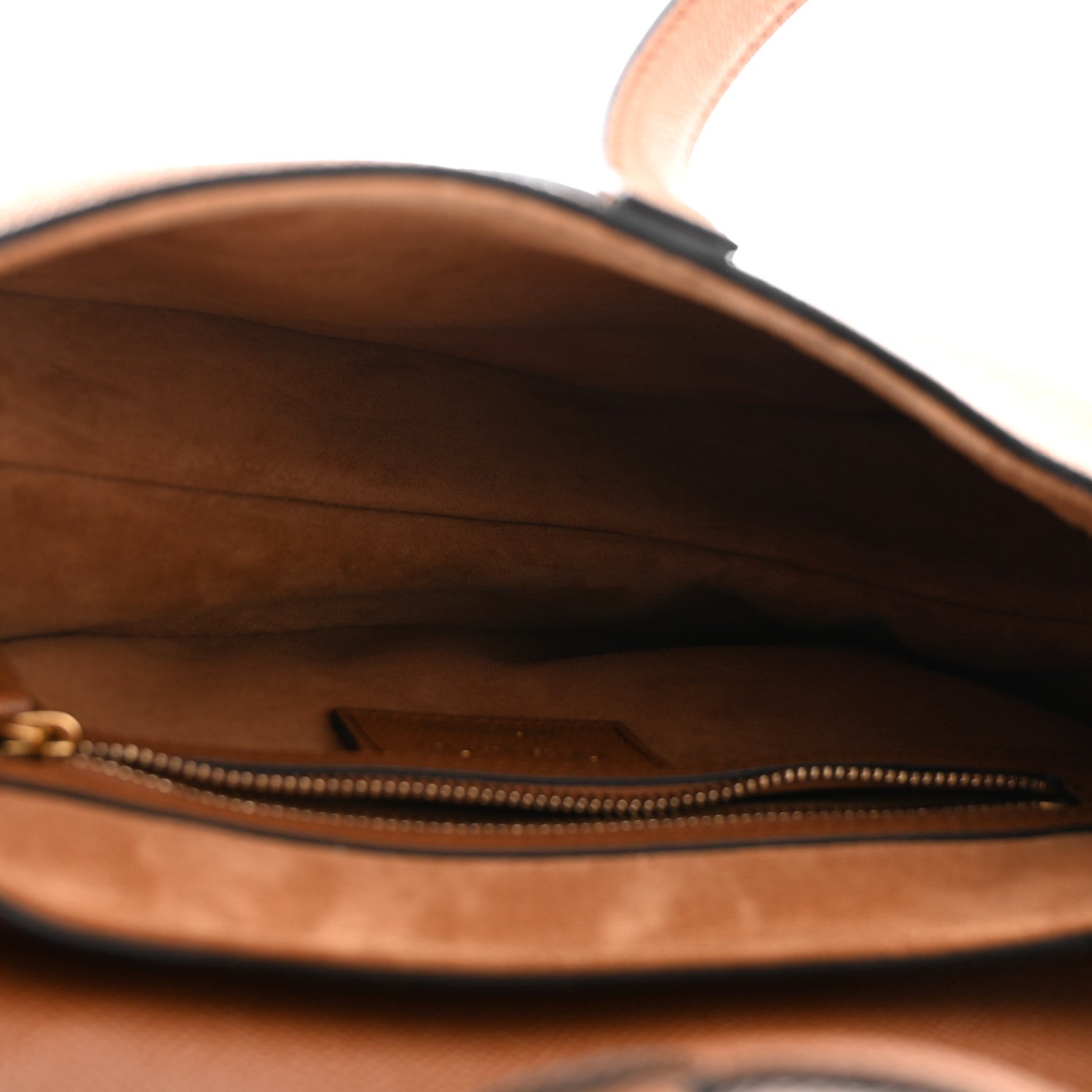 Grained Calfskin Saddle Bag With Strap Camello