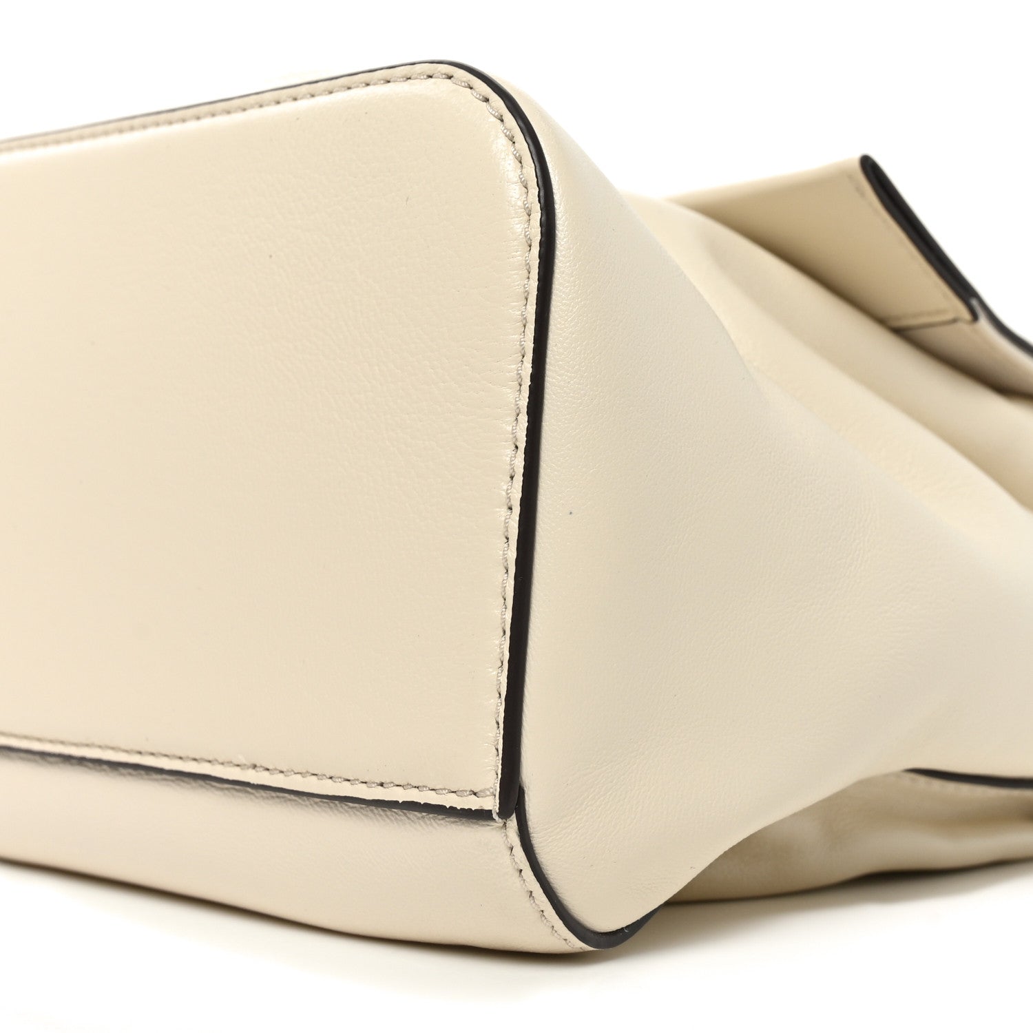 Calfskin The Cristina Messenger Ivory
