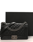 Caviar Quilted Medium Boy Flap Black