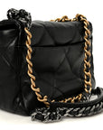 Lambskin Quilted Medium CHNL 19 Flap Black