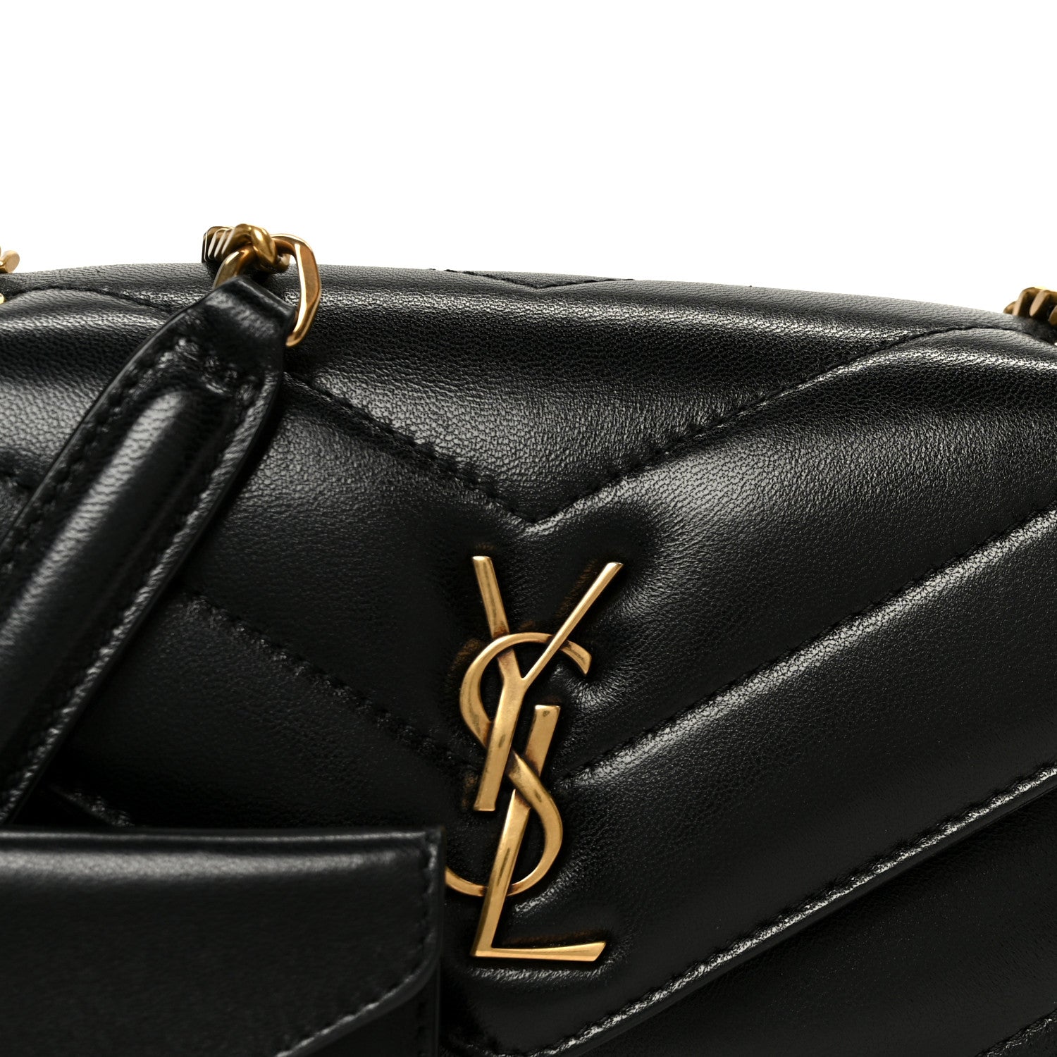 Lambskin Chevron Quilted Mini Loulou Black