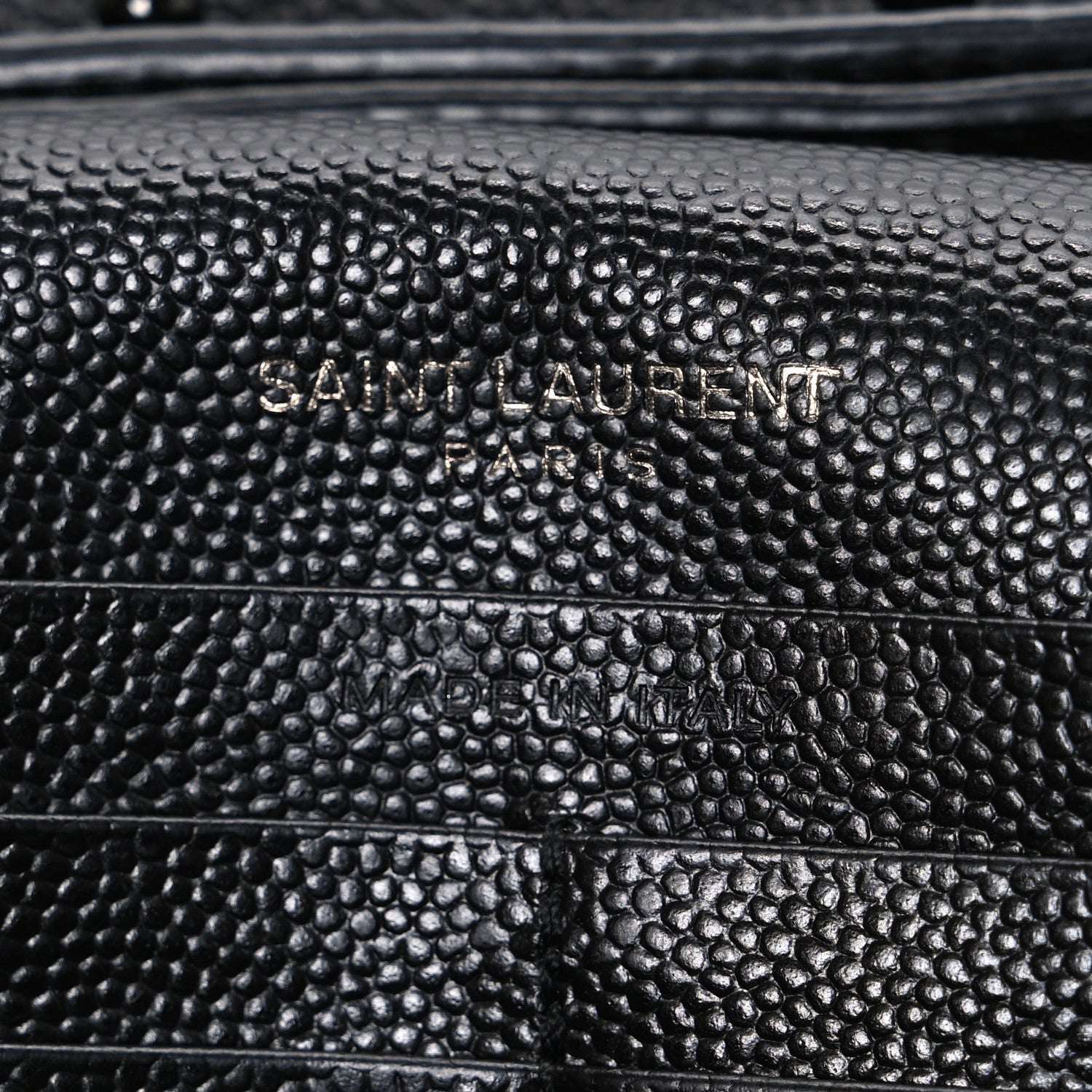 Grain De Poudre Matelasse Chevron Monogram Monochrome Envelope Chain Wallet Black