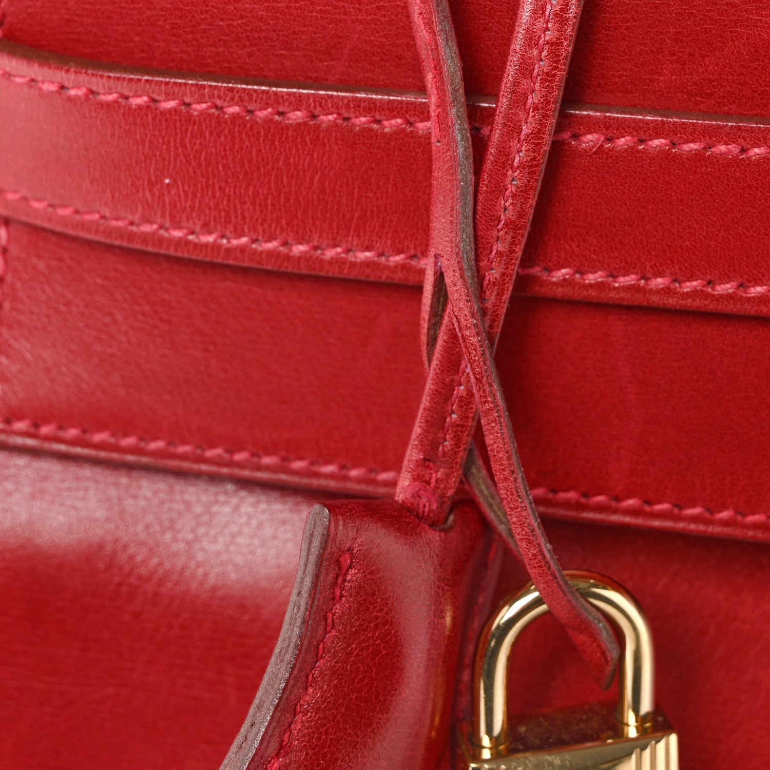 Box Kelly Retourne 32 Rouge Casaque