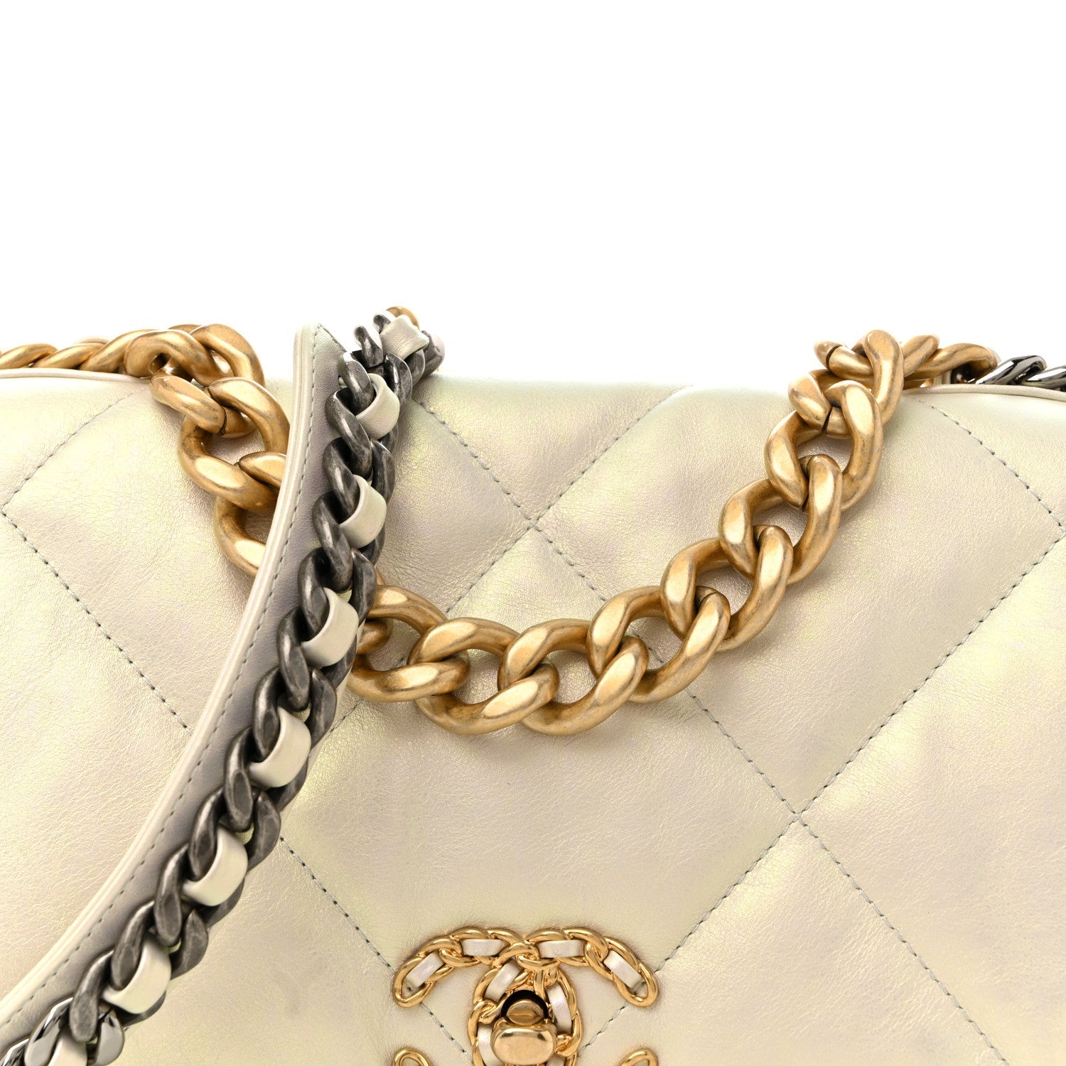 Iridescent Calfskin Quilted Large CHNL 19 Flap White