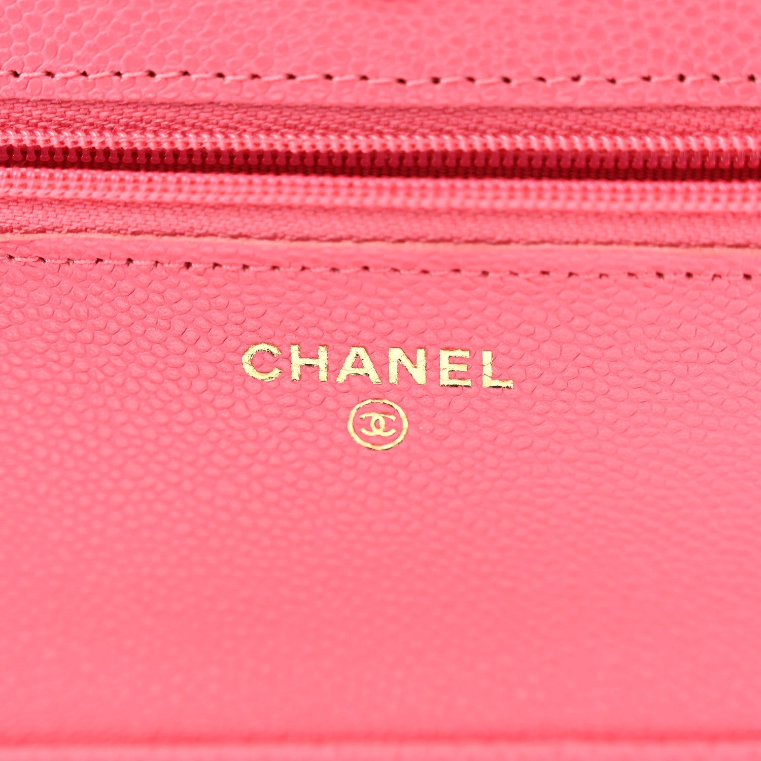 Caviar Quilted Wallet On Chain WOC Dark Pink