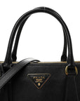 Saffiano Lux Medium Galleria Double Zip Tote Black