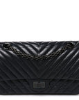 Aged Calfskin Chevron Quilted 2.55 Reissue 225 Flap So Black