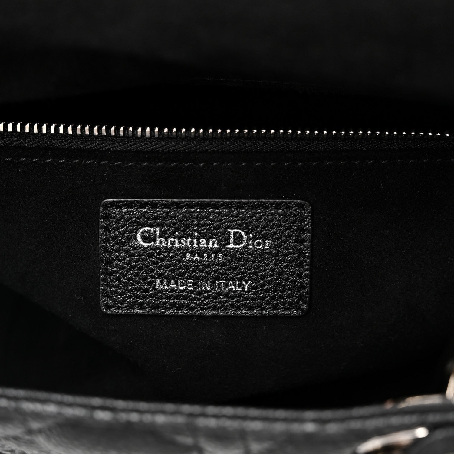 Grained Calfskin Cannage Medium Lady D1OR Black