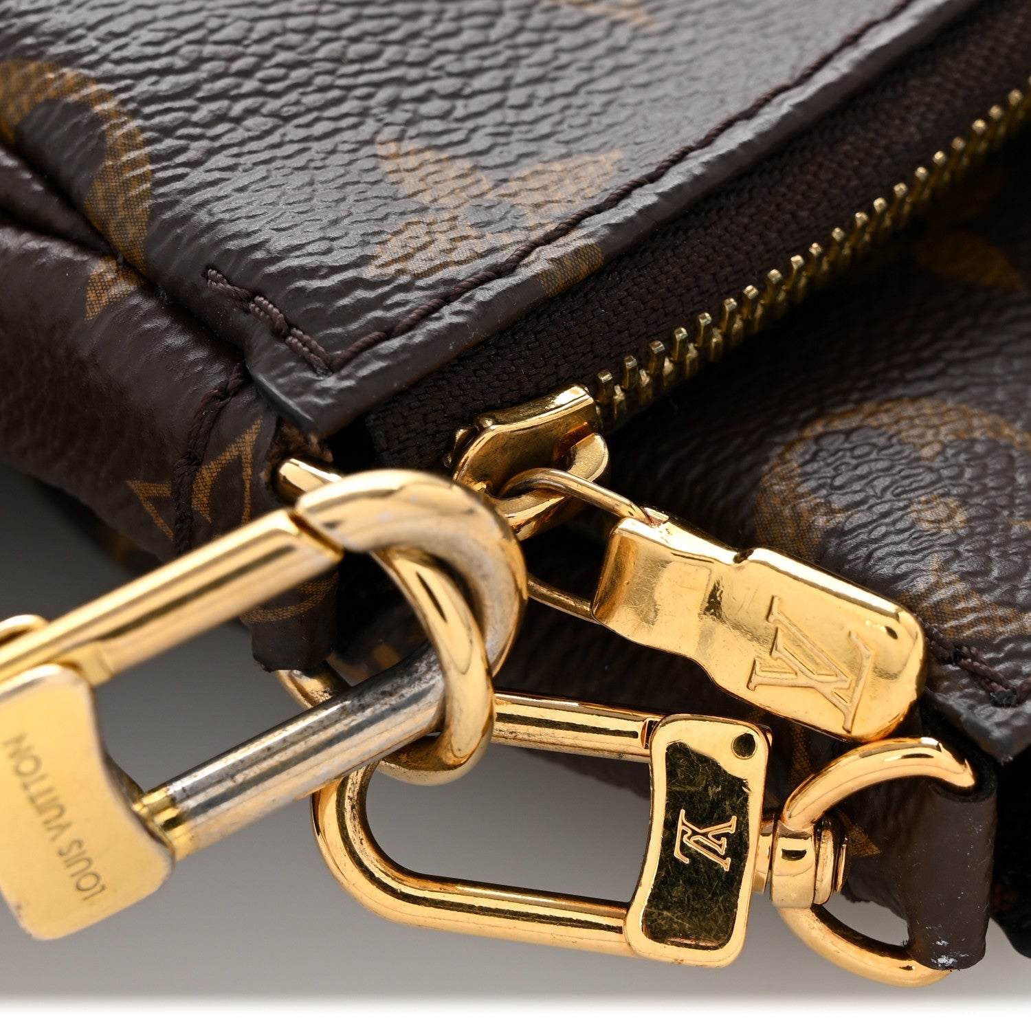 Monogram Multi Pochette Accessories Kaki