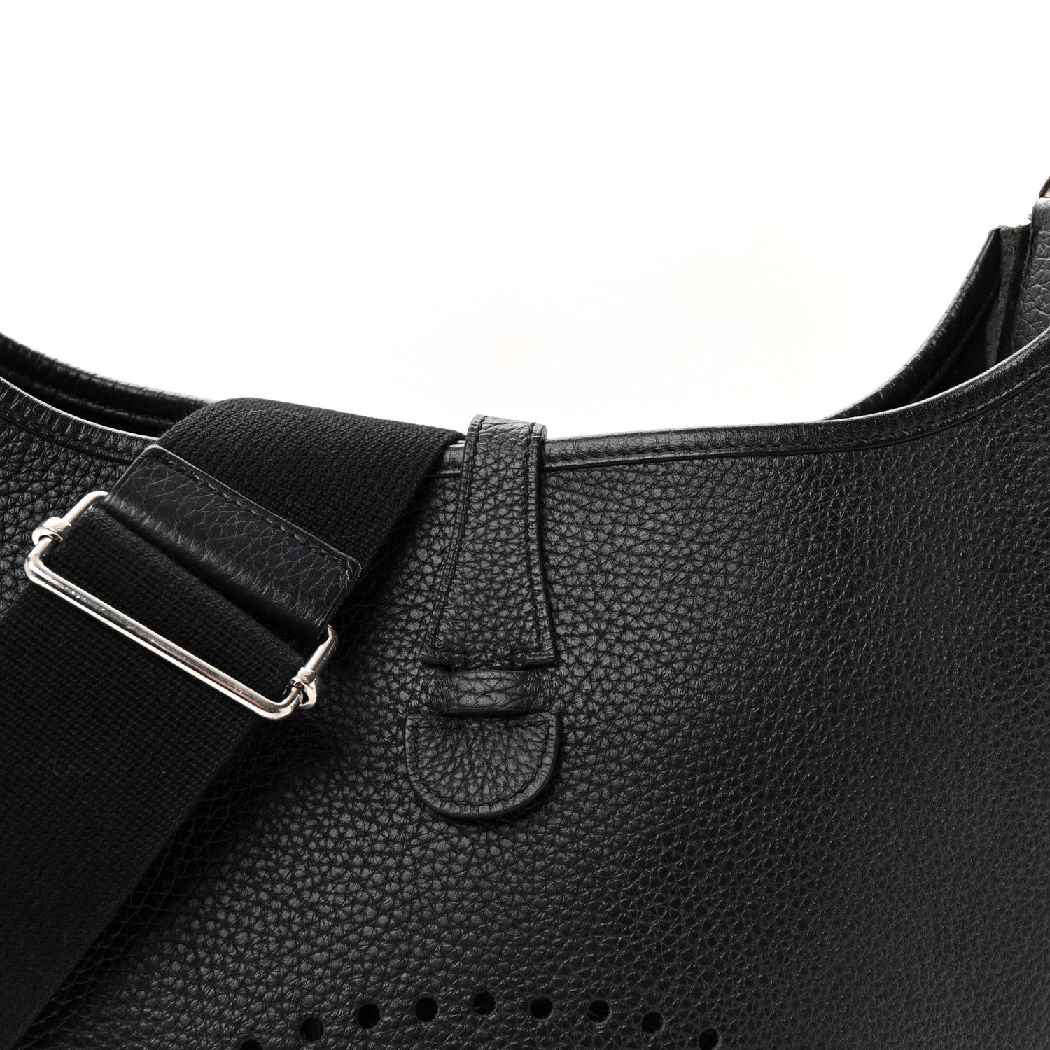 Taurillon Clemence Evelyne III PM Black