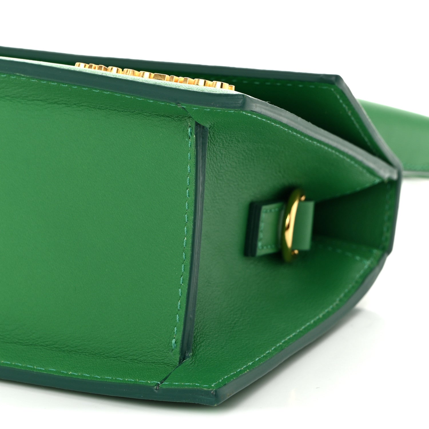 Smooth Calfskin Le Chiquito Moyen Green
