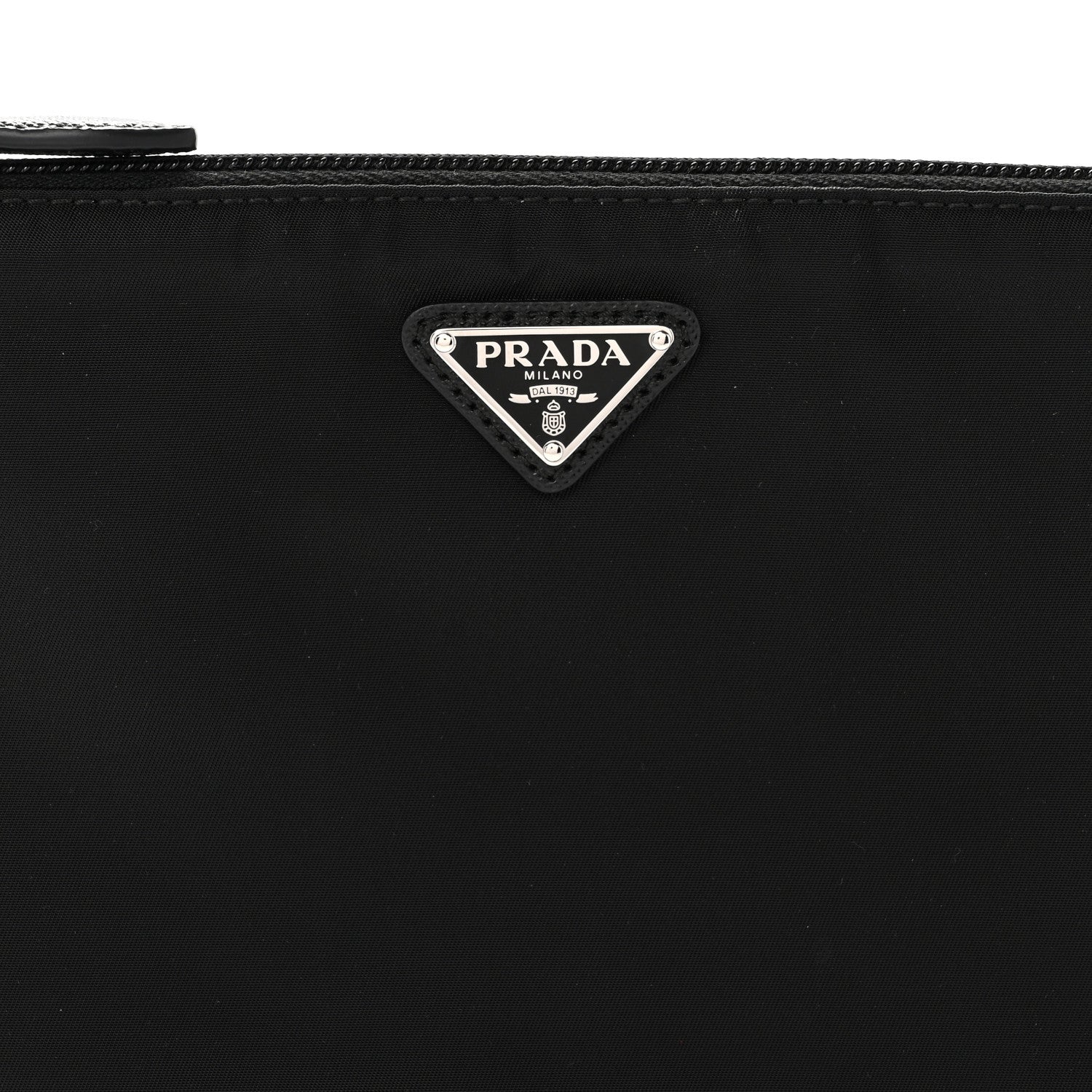 Re-Nylon Vela Pouch Black