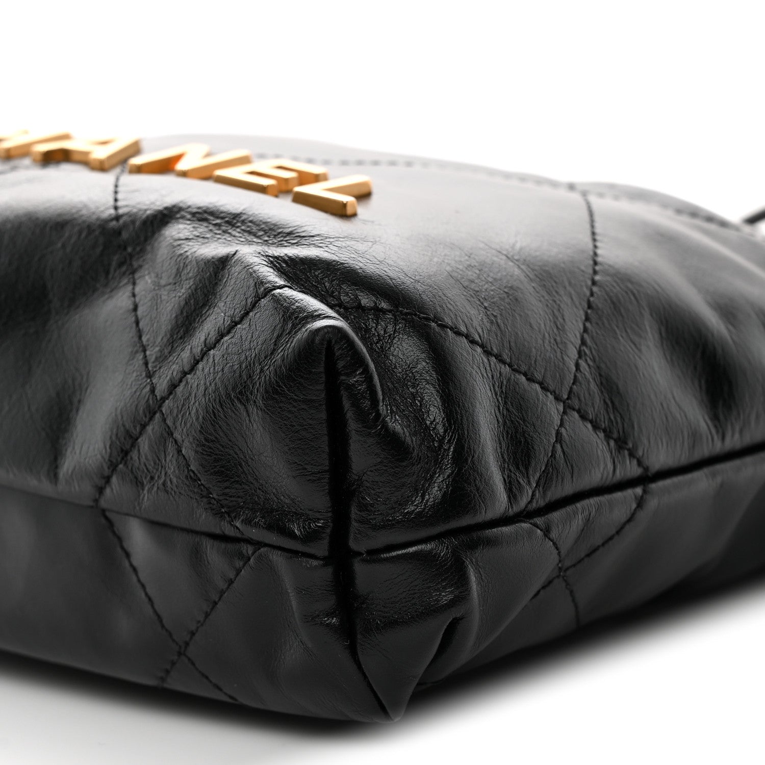 Shiny Calfskin Quilted Mini CHNL 22 Black