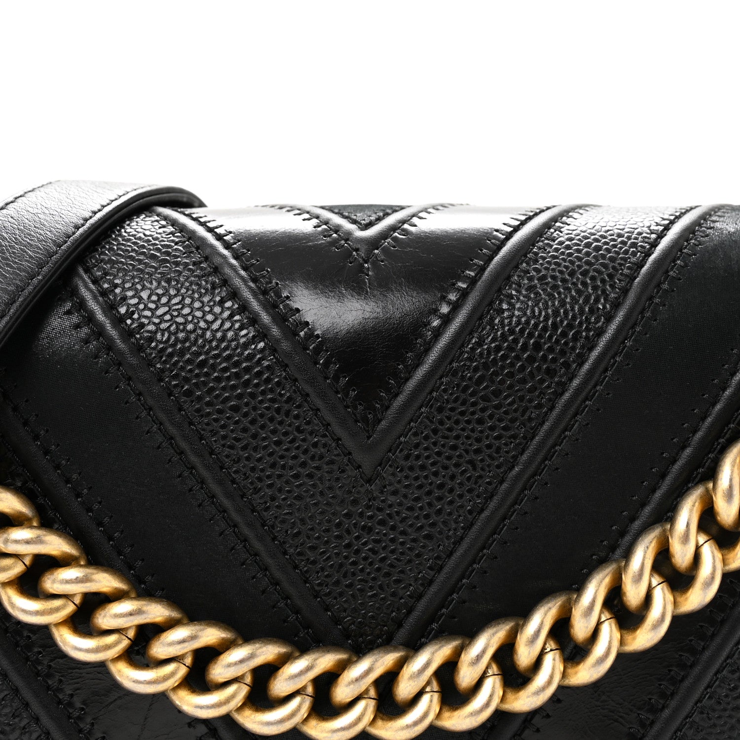 Calfskin Caviar Suede Chevron New Medium Boy Flap Black