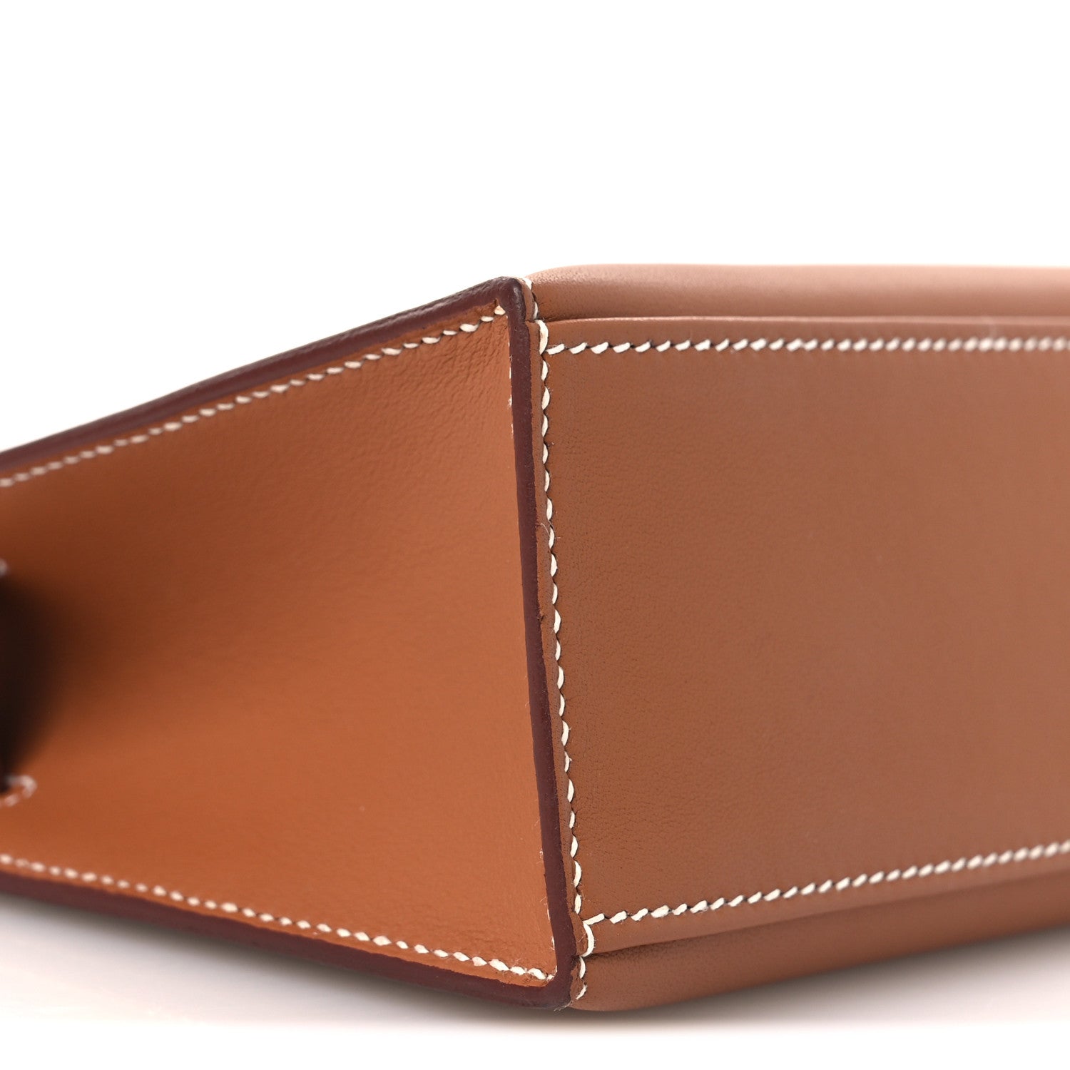 Swift Kelly Pochette Clutch Gold