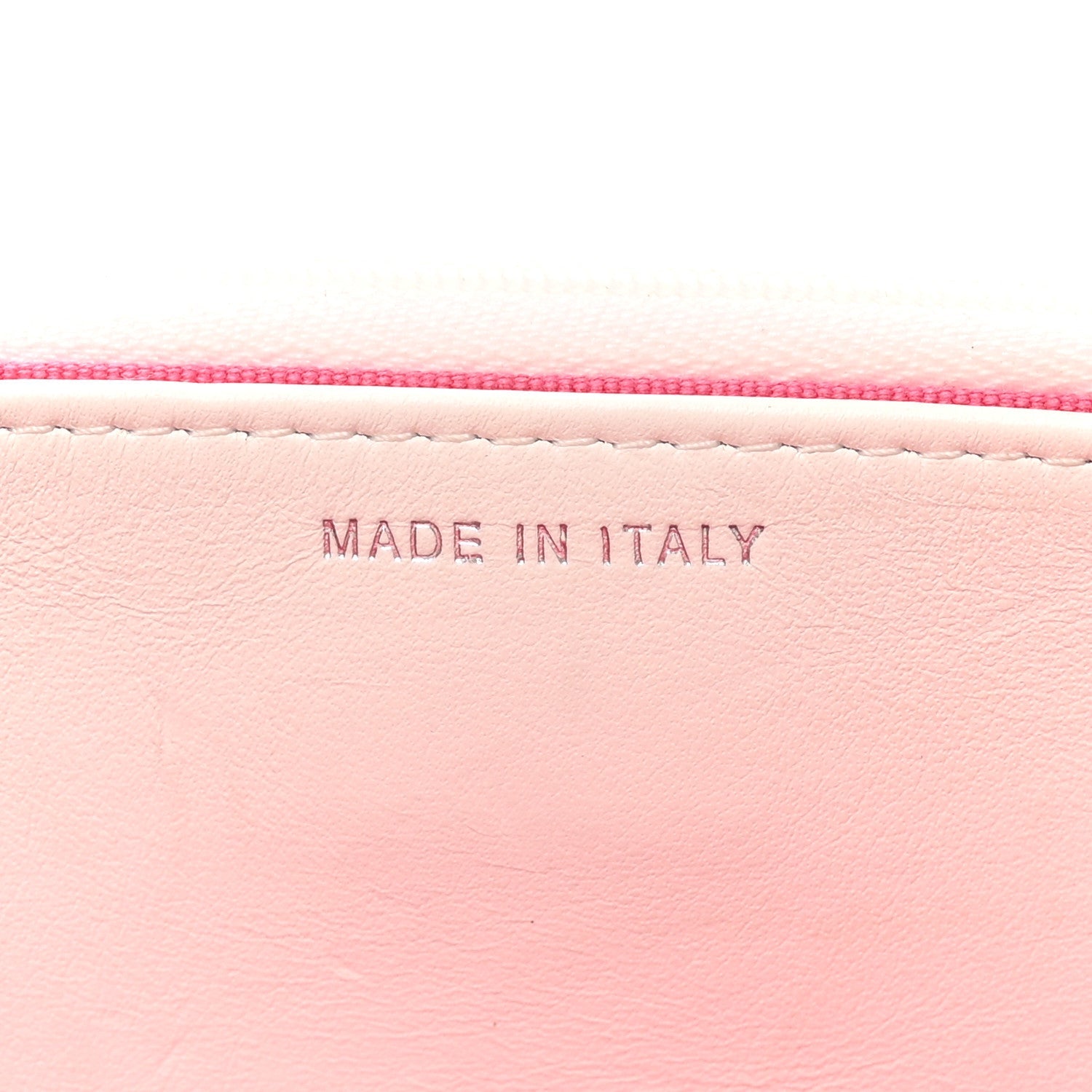 Caviar Quilted CHNL 19 Wallet On Chain WOC White Pink