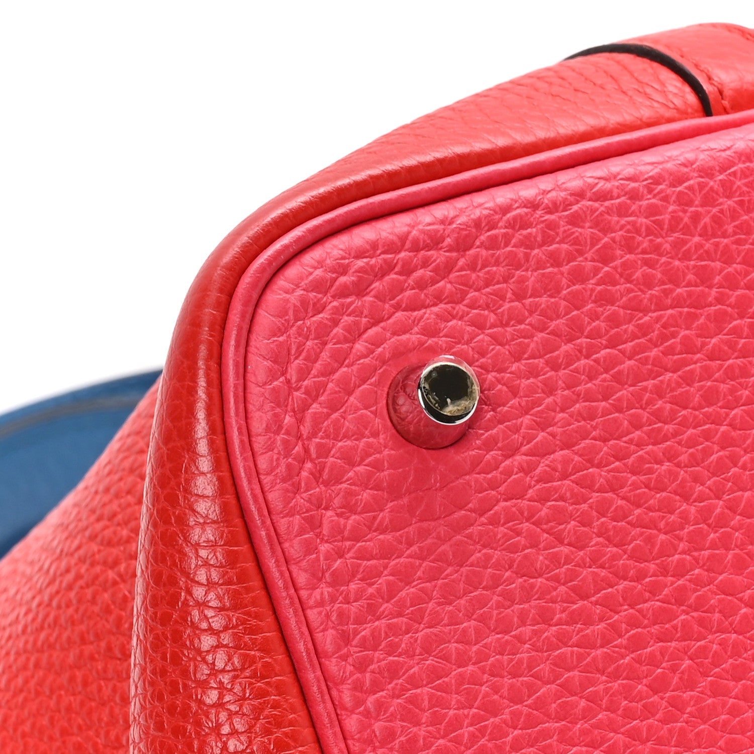 Taurillon Clemence Casaque Picotin Lock 22 MM Rouge De Coeur Rose Extreme Bleu Zanzibar