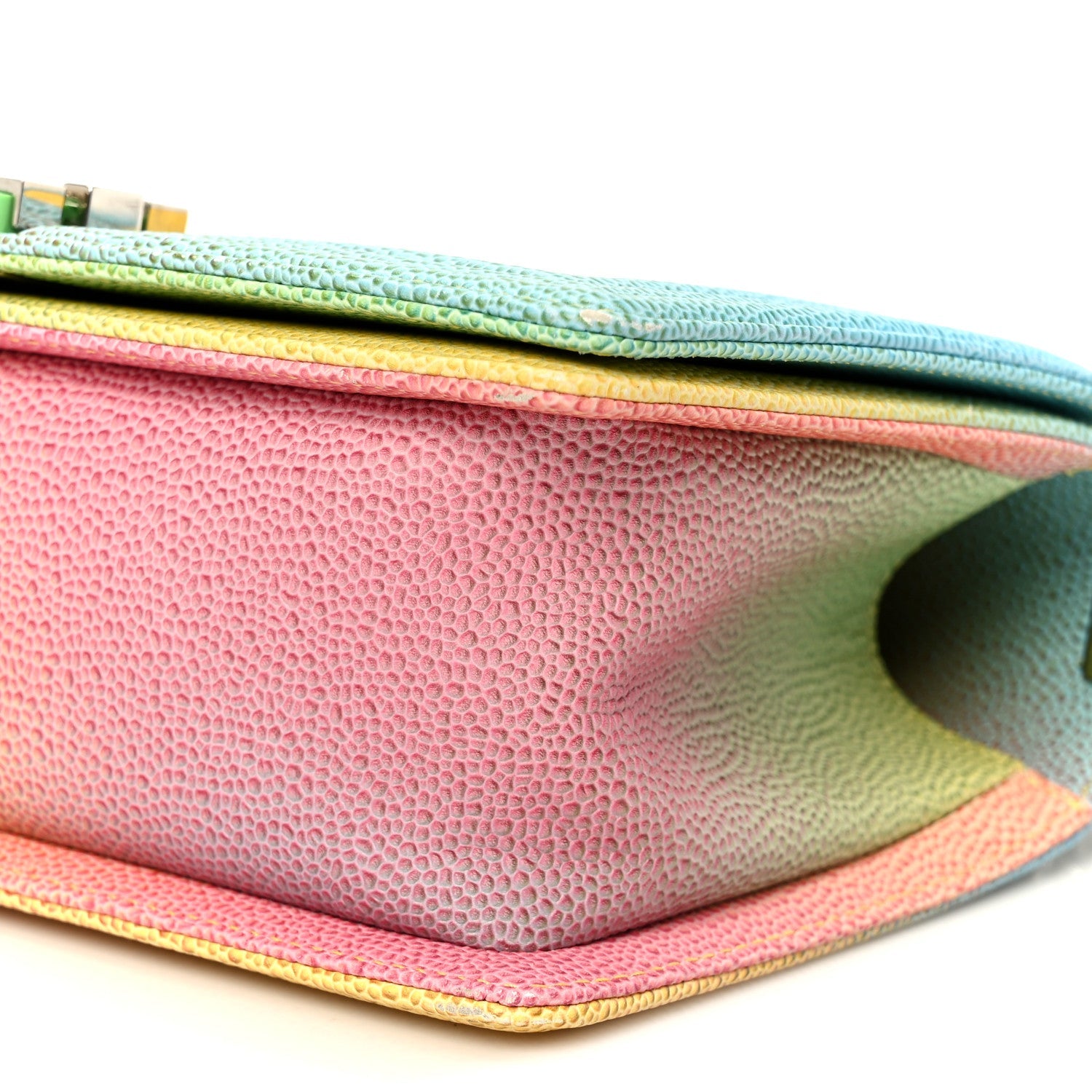 Caviar Quilted Medium Cuba Rainbow Boy Flap Multicolor