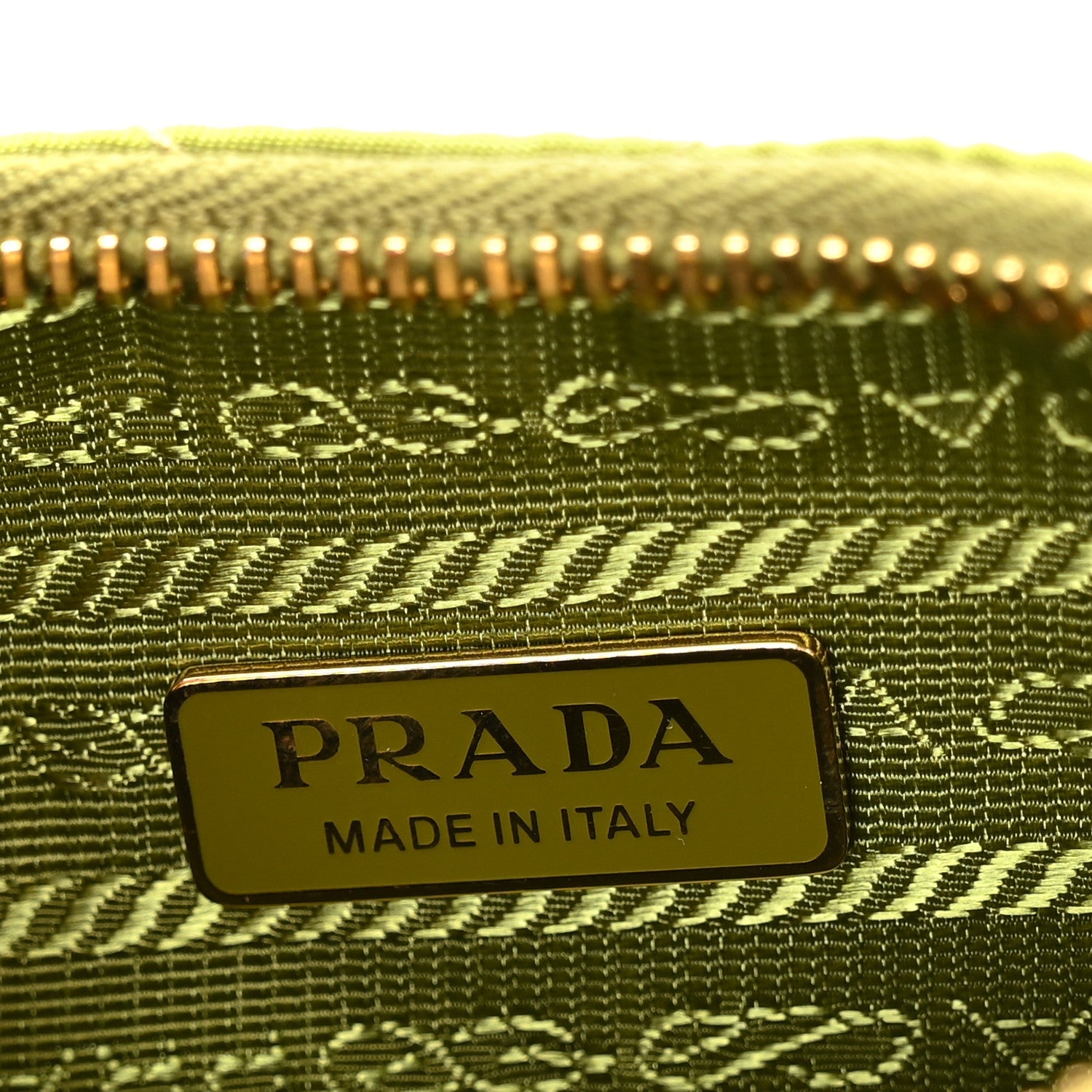 Re-Nylon Saffiano Stitched Mini Re-Edition 1995 Chaine Shoulder Bag Edera