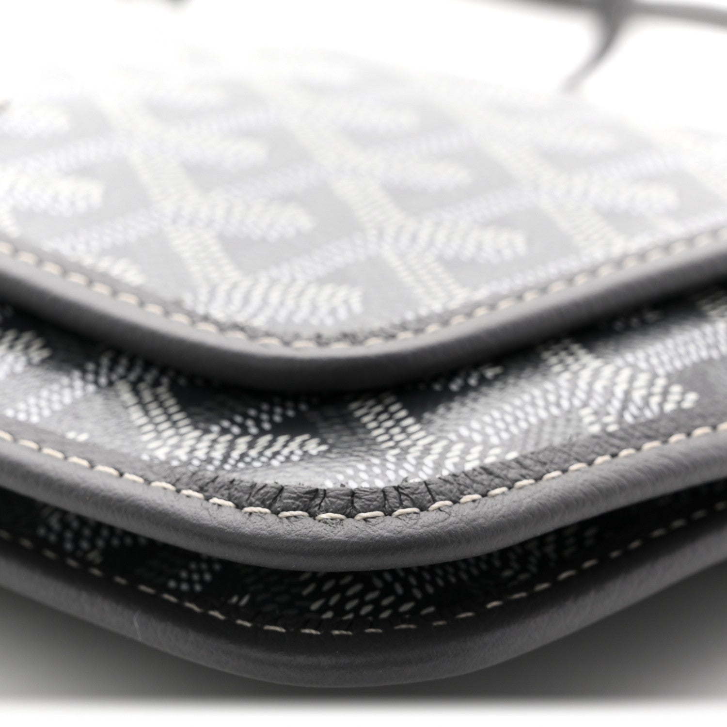 Goyardine Plumet Wallet Clutch Grey