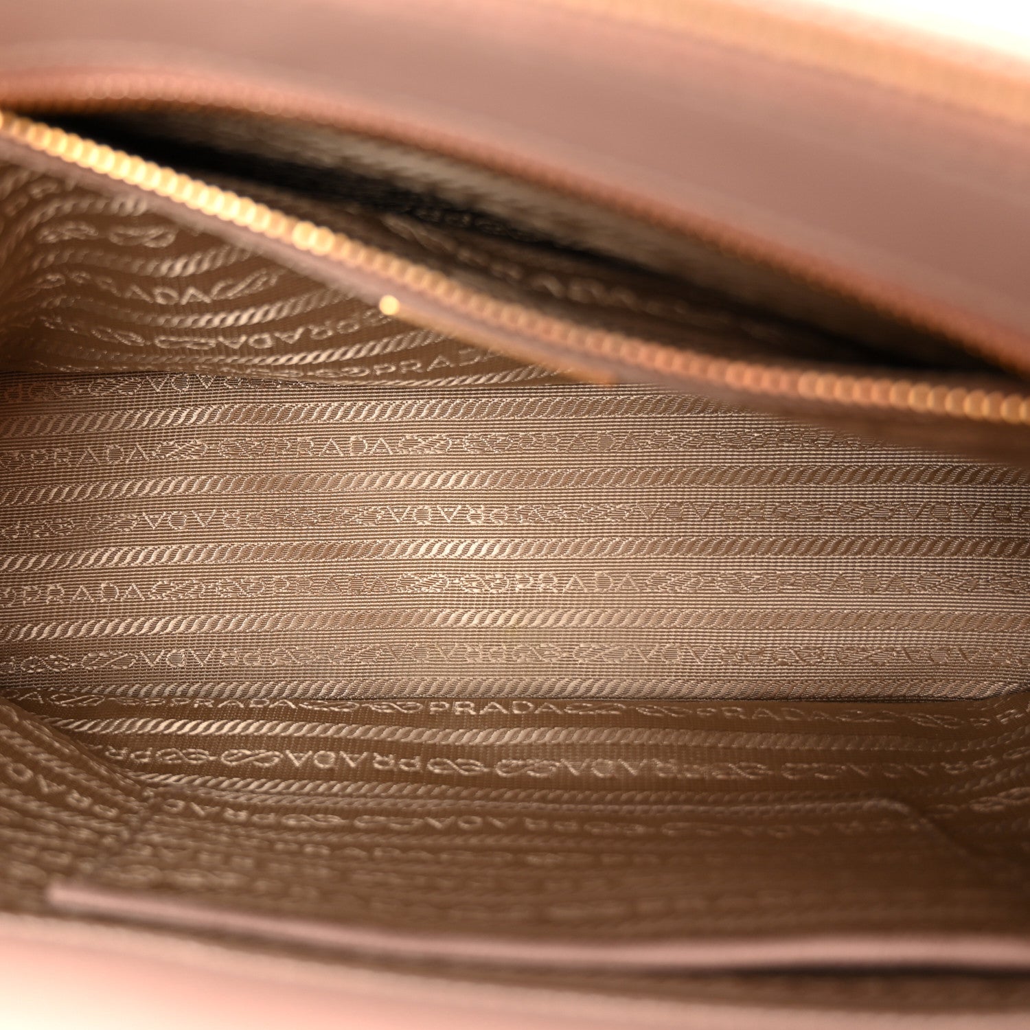Saffiano Small Galleria Double Zip Tote Cammeo