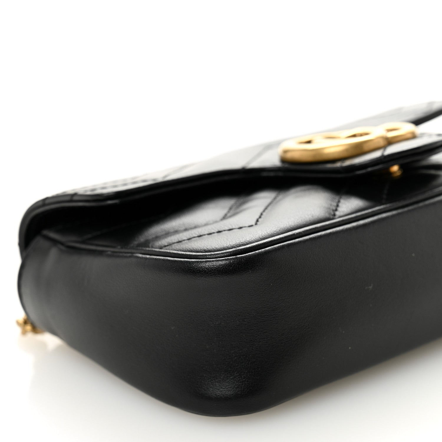 Calfskin Matelasse Super Mini GG Marmont Shoulder Bag Black