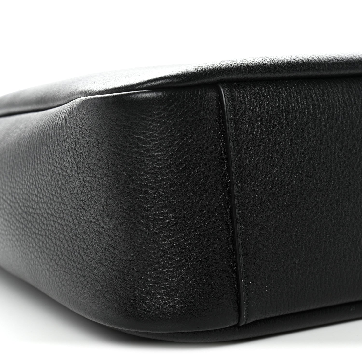Supple Calfskin Small Le 5 A 7 Soft Hobo Black