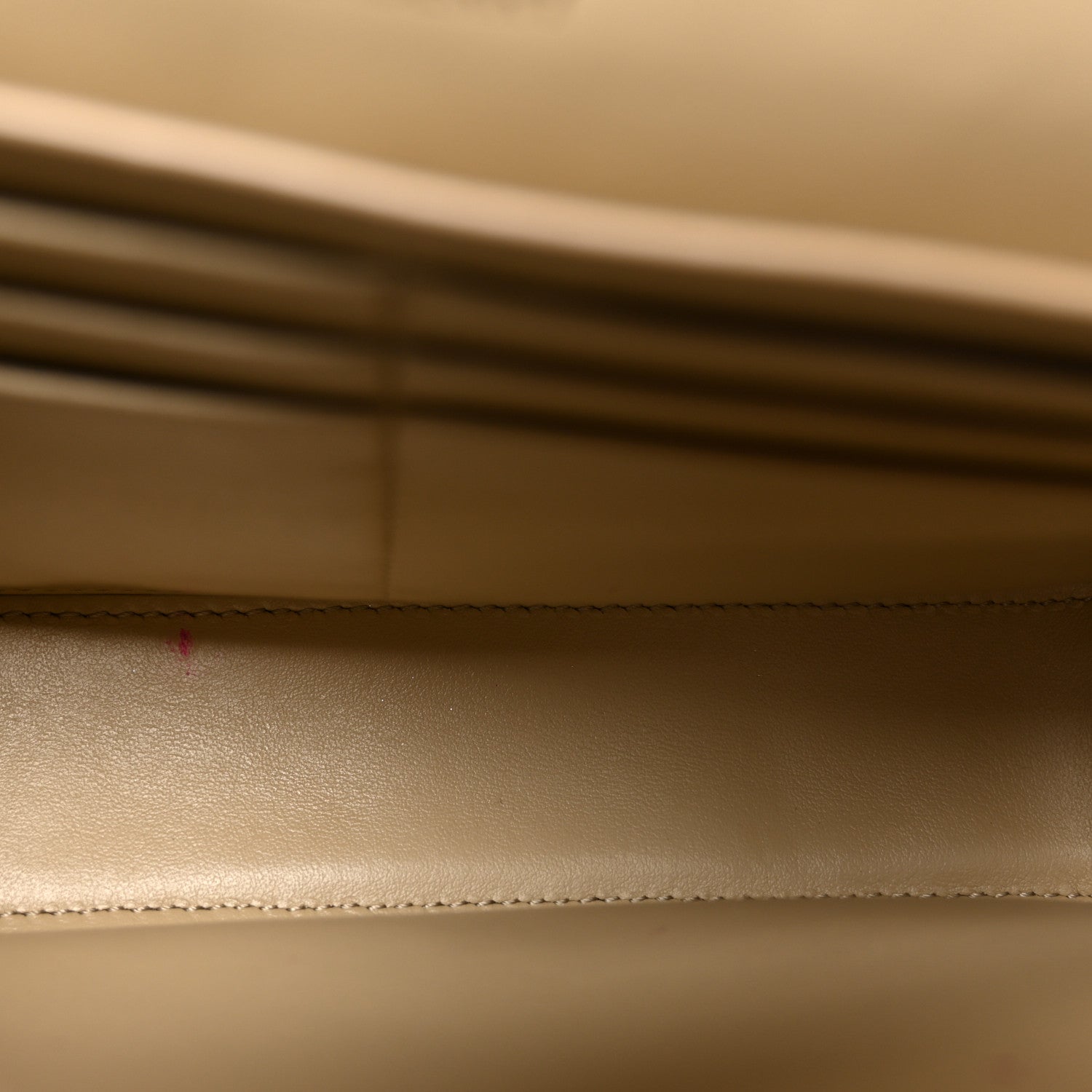 Grainy Calfskin Vintage Check Hampshire Crossbody Beige