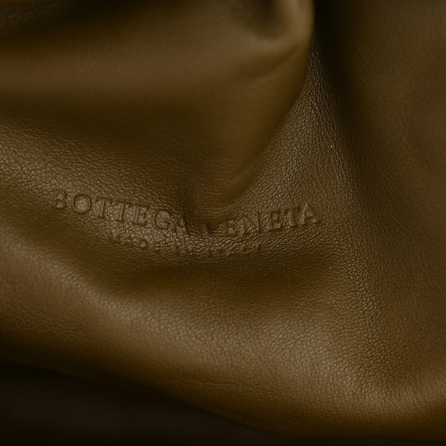 Smooth Butter Calf The Pouch Oversized Clutch Kaki Fondent