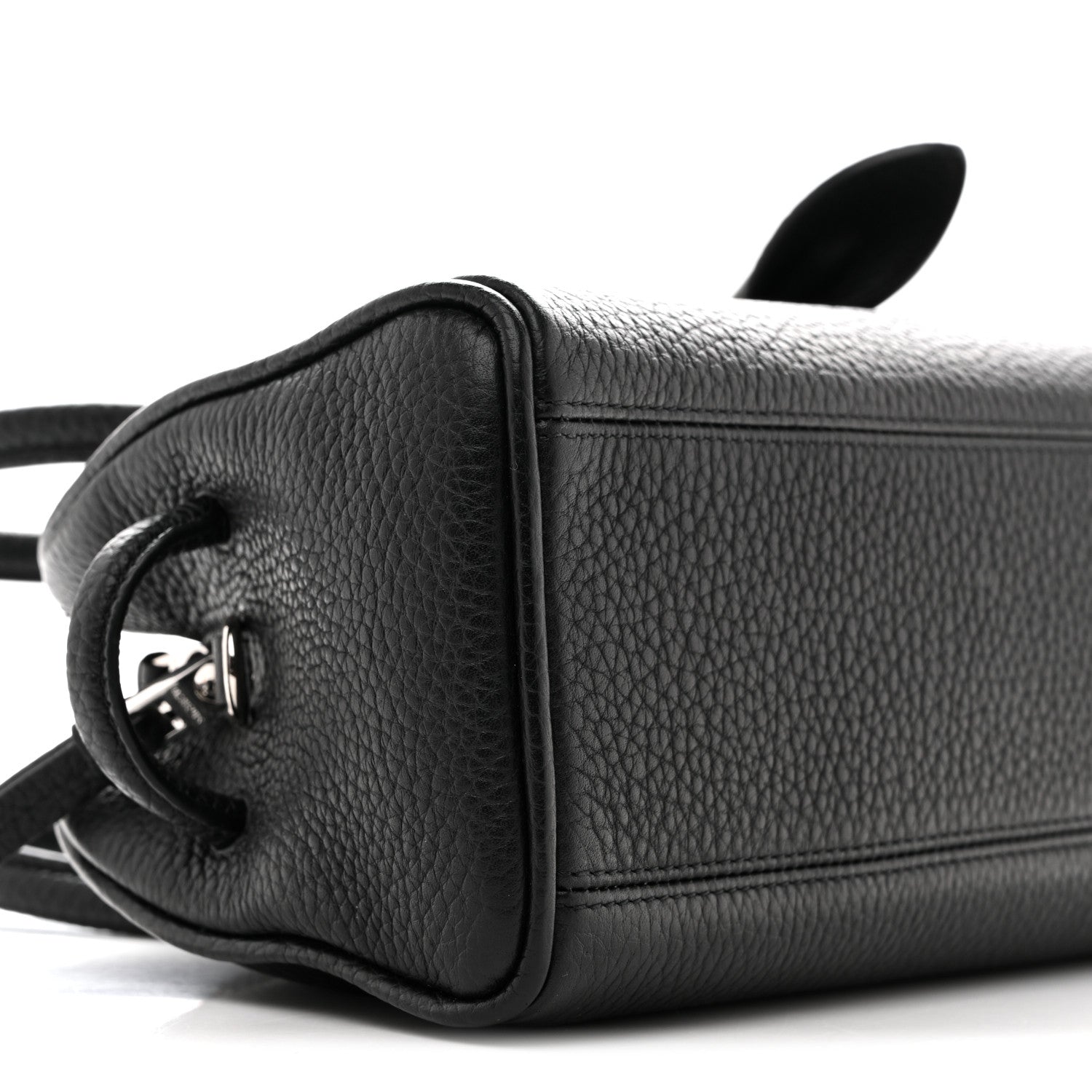 Grained Calfskin Le Petit Turismo Black