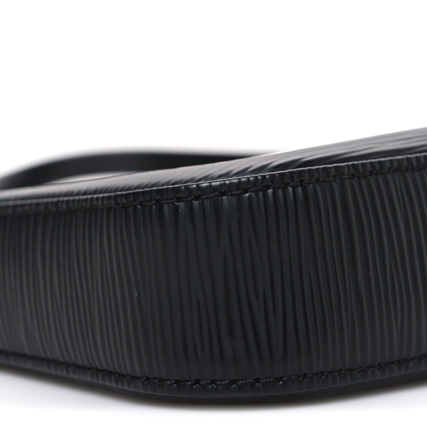 Epi Pochette Accessories NM Black