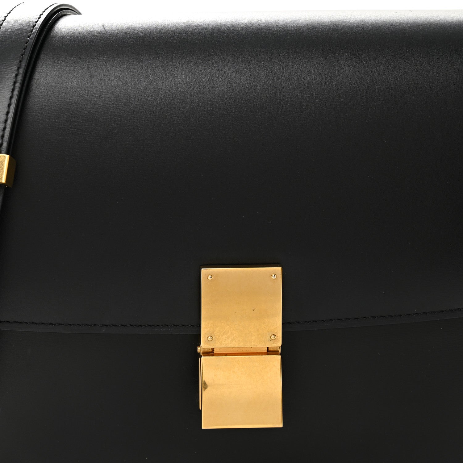 Box Calfskin Medium Classic Box Flap Bag Black