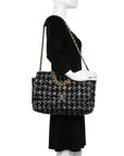 Tweed Quilted Maxi CHNL 19 Flap Black Silver Ecru