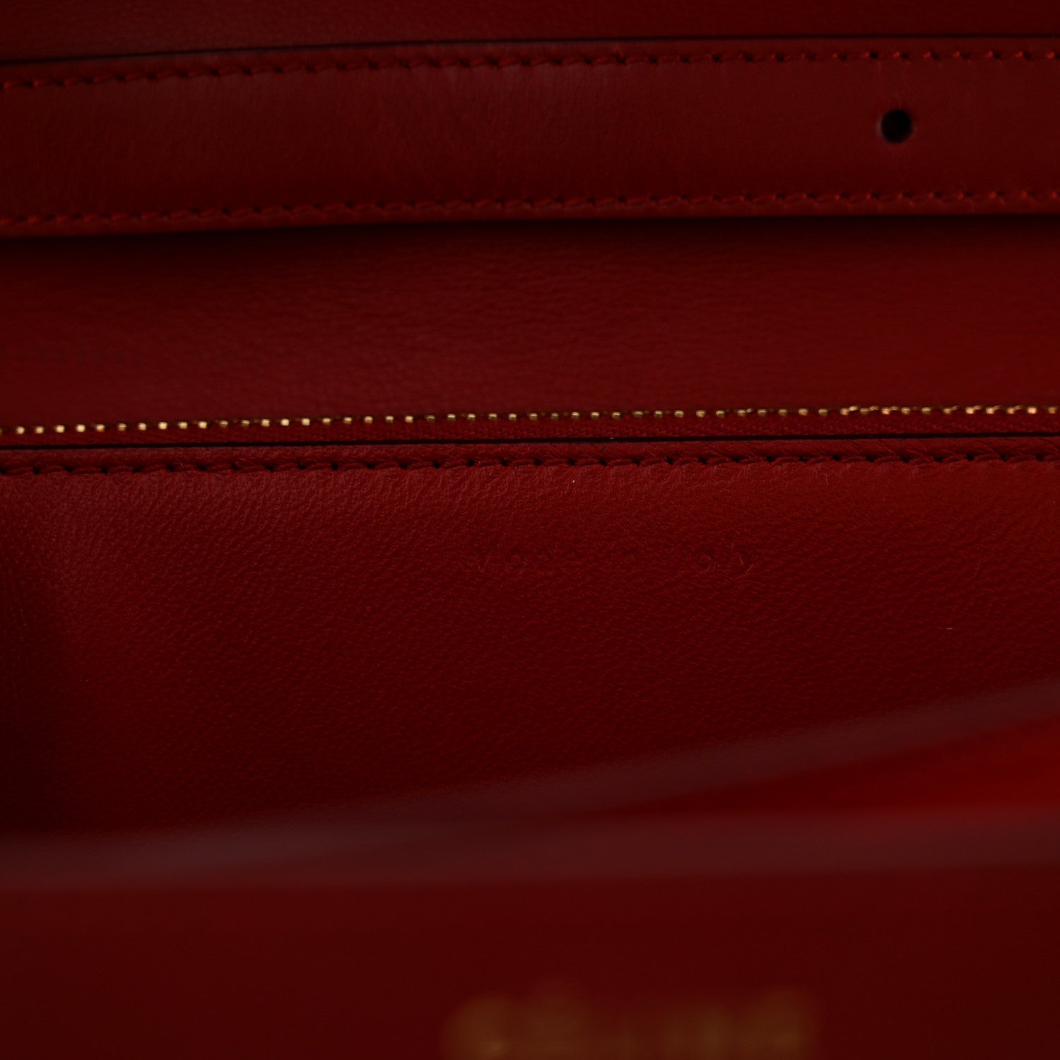 Box Calfskin Medium Classic Box Flap Bag Red
