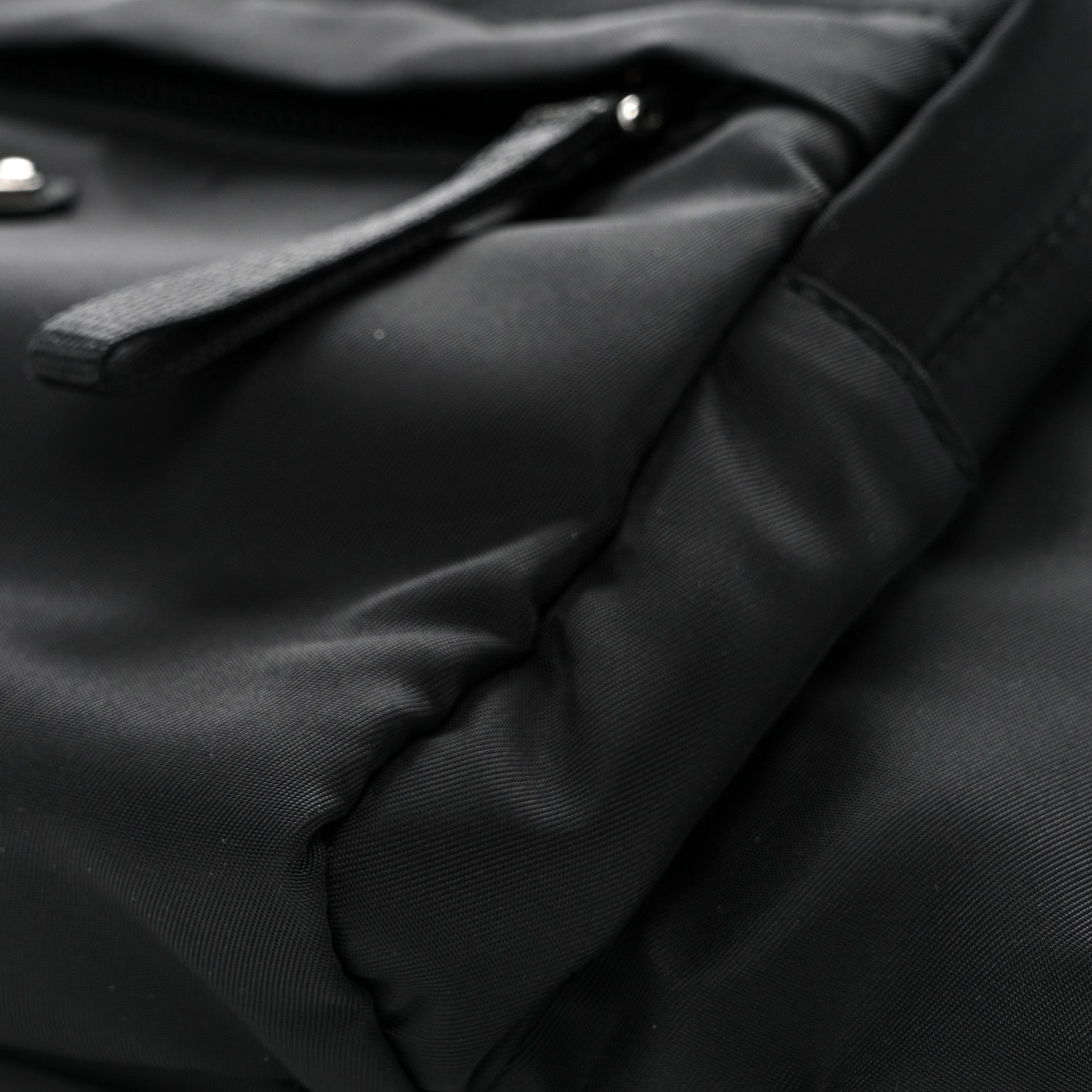 Tessuto Nylon Montagna Belt Bag Black