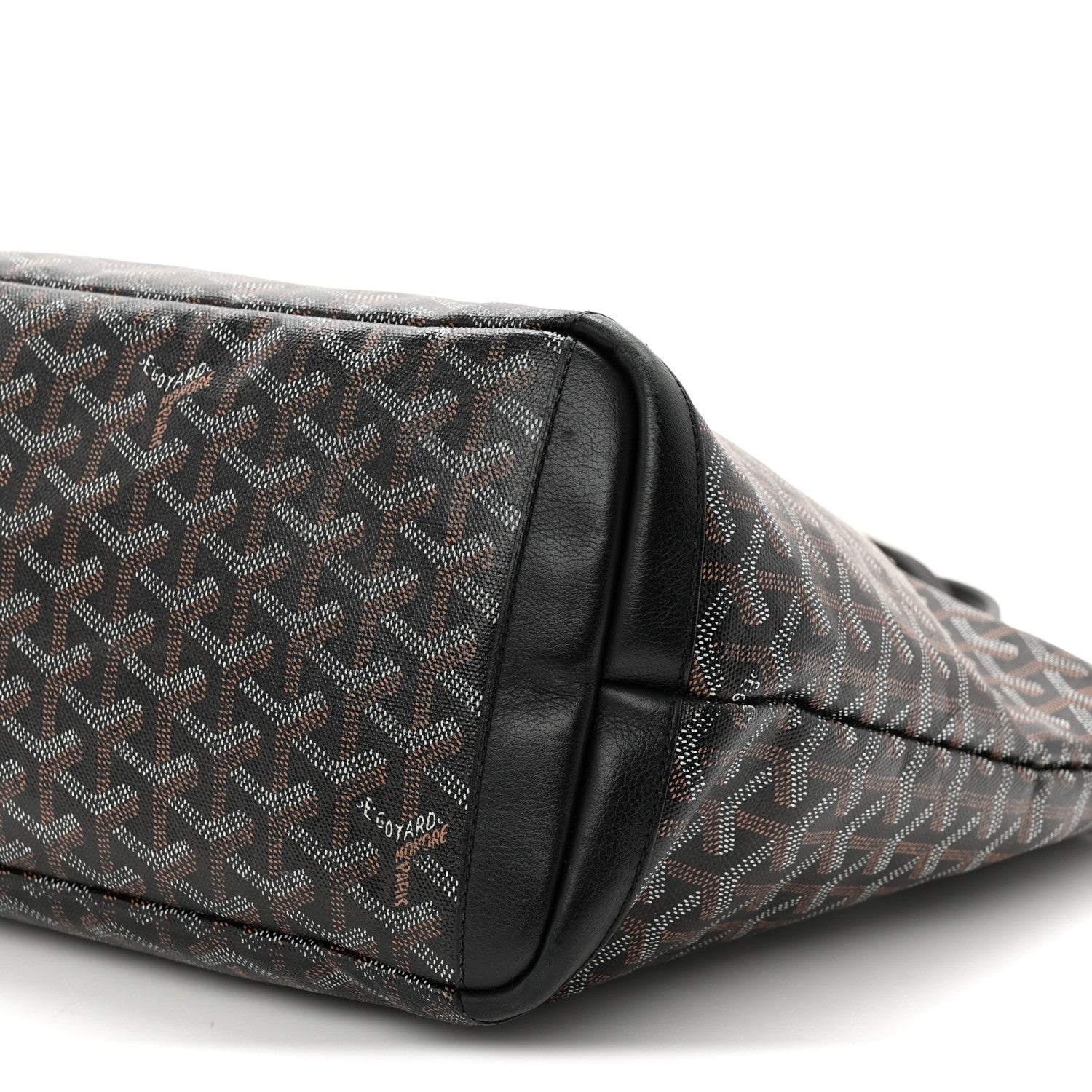 Goyardine Artois MM Black