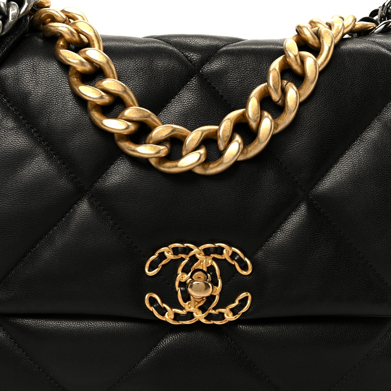 Goatskin Quilted Large CHNL 19 Flap Black