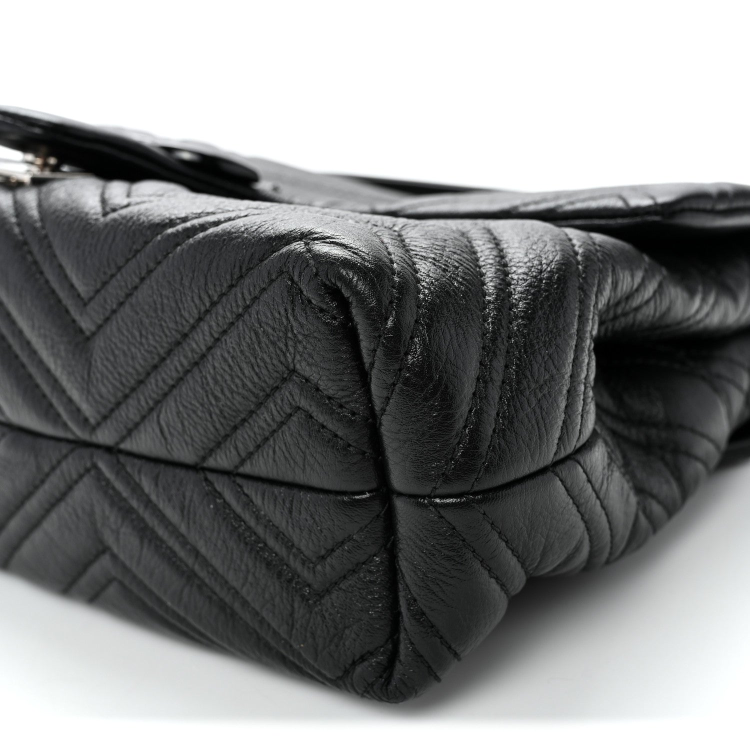 Soft Calfskin Matelasse Medium GG Marmont Shoulder Bag Black