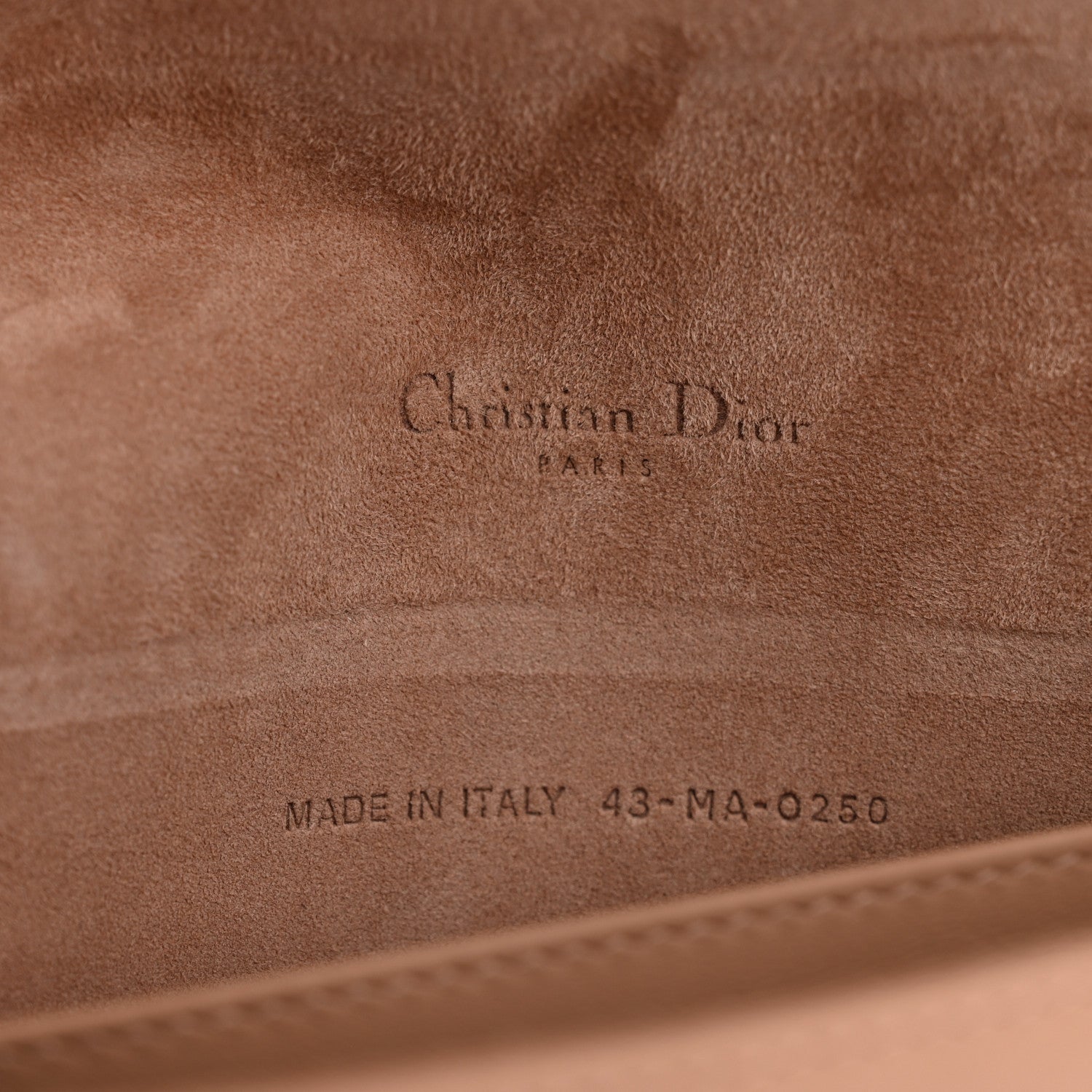 Ultra Matte Calfskin Cannage Lady D1OR Clutch Fard